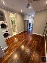 Amsterdam Ave in New York, NY - Building Photo - Building Photo
