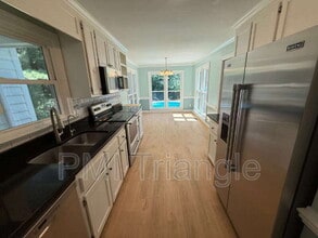 4301 Ellinwood Dr in Apex, NC - Building Photo - Building Photo
