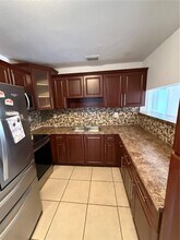1235 NW 129th St in North Miami, FL - Building Photo - Building Photo