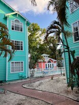3002 W Cleveland St, Unit A4 in Tampa, FL - Building Photo