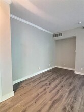 2216 Thornton Rd in Austin, TX - Building Photo - Building Photo