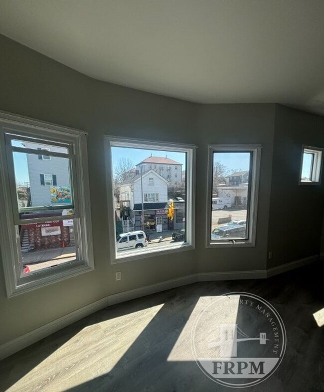 property at 1429 S Main St