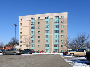 Cherrie Turner Towers in Canton, OH - Building Photo - Building Photo