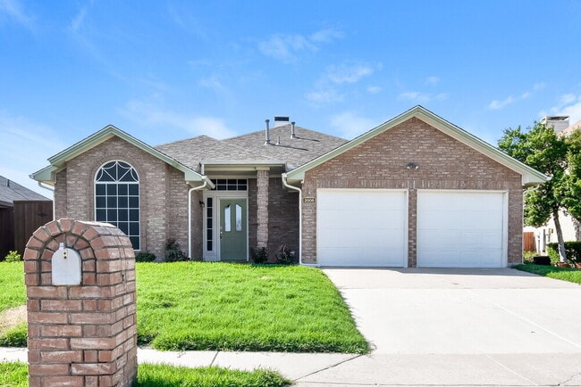 property at 2006 Firewater Pl