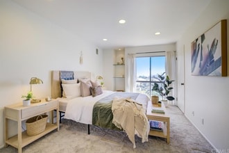 688 Vallejo Villas in Los Angeles, CA - Foto de edificio - Building Photo