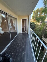 434 S Canon Dr in Beverly Hills, CA - Foto de edificio - Building Photo