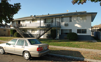 3345 E Fairmont Ave in Fresno, CA - Building Photo - Building Photo