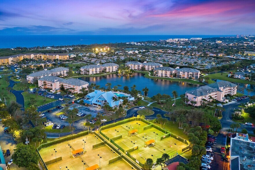 353 S US Hwy 1 in Jupiter, FL - Building Photo