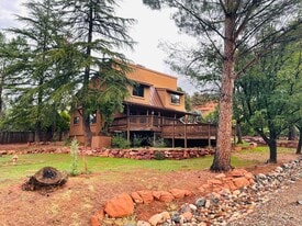 15 Dragoon Way in Sedona, AZ - Building Photo
