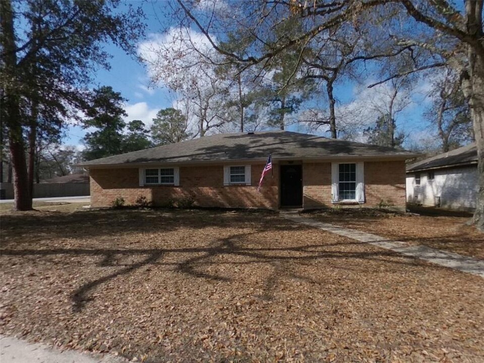 25903 Glen Loch Dr in Spring, TX - Building Photo