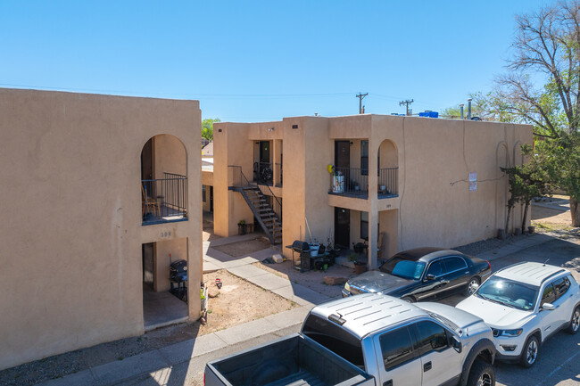 304-308 Pennsylvania St NE in Albuquerque, NM - Building Photo - Building Photo