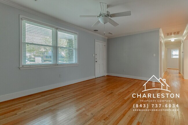 1452 Birthright St in Charleston, SC - Foto de edificio - Building Photo