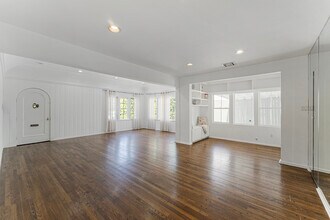 332 Crescent Dr in Beverly Hills, CA - Building Photo - Building Photo