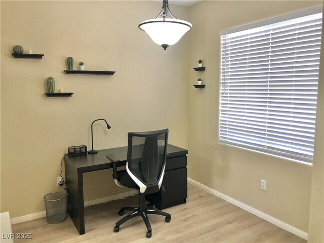 property at 701 Peachy Canyon Cir