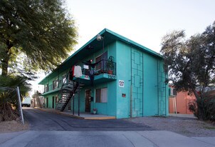 1207 S 4th St in Las Vegas, NV - Building Photo