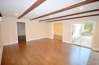 4 Addison Ln in Greenvale, NY - Building Photo - Building Photo