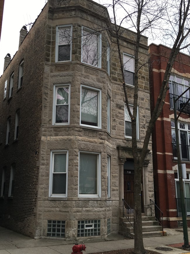 718 S Aberdeen St in Chicago, IL - Building Photo - Building Photo