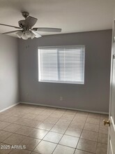 3301 E Earll Dr in Phoenix, AZ - Building Photo - Building Photo