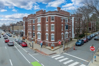 1800 Massachusetts Ave in Cambridge, MA - Building Photo - Building Photo