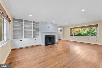 8511 Beech Tree Rd in Bethesda, MD - Building Photo - Building Photo