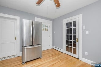 2 Orangeburgh Rd in Old Tappan, NJ - Building Photo - Building Photo