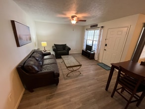 35-49 NE 4th St in Crystal River, FL - Building Photo - Building Photo