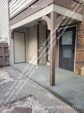6363 S 80th E Ave in Tulsa, OK - Building Photo - Building Photo