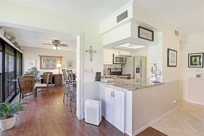 property at 5905 Trailwinds Dr