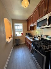 1429 Martha Washington Dr in Wauwatosa, WI - Building Photo - Building Photo