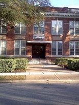 Shea Terrace in Portsmouth, VA - Building Photo