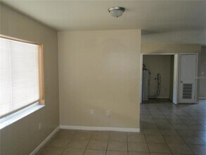 464 Hippel St in Port Charlotte, FL - Building Photo - Building Photo