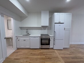 536 N 19th St in Philadelphia, PA - Building Photo - Building Photo