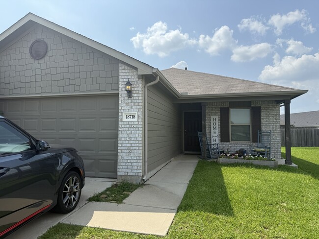 18718 Callalily Bloom Ct in Tomball, TX - Building Photo - Building Photo