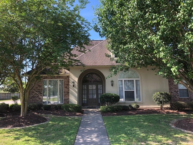 property at 40020 Gadwall Ct