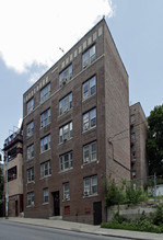 69 Caryl Ave in Yonkers, NY - Foto de edificio - Building Photo