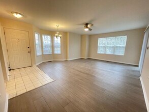 2604 Sheehan Ct in Naperville, IL - Building Photo - Building Photo