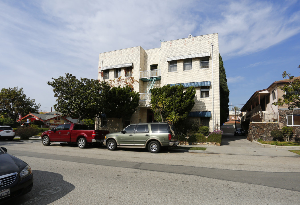 Glen-air Apartments in Glendale, CA - Foto de edificio