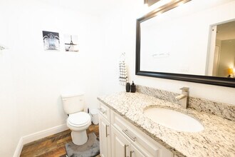 3007 E 21st Ave, Unit SI ID1244369P in Tampa, FL - Foto de edificio - Building Photo