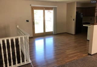 5736 E Croyden St in Wichita, KS - Building Photo - Building Photo