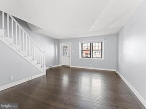 6643 Algard St in Philadelphia, PA - Building Photo - Building Photo