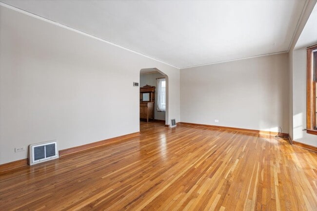 9108 S Utica Ave in Evergreen Park, IL - Building Photo - Building Photo