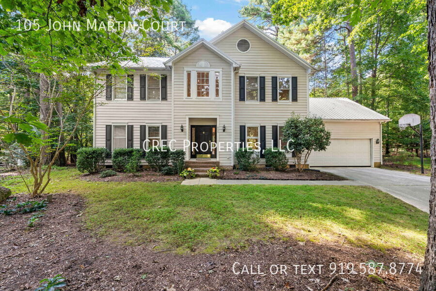 105 John Martin Ct in Carrboro, NC - Building Photo