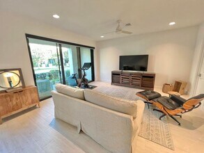 5252 Beckman Ter in Palm Beach Gardens, FL - Building Photo - Building Photo