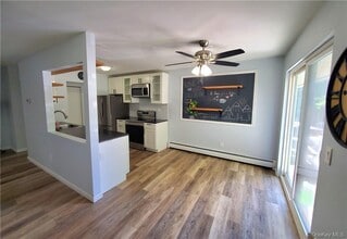 166 Sierra Vista Ln in Valley Cottage, NY - Building Photo - Building Photo