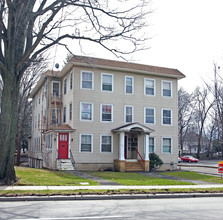 310 E Main St in Endicott, NY - Building Photo - Building Photo