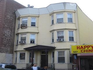 525 Newark Ave in Jersey City, NJ - Building Photo - Building Photo