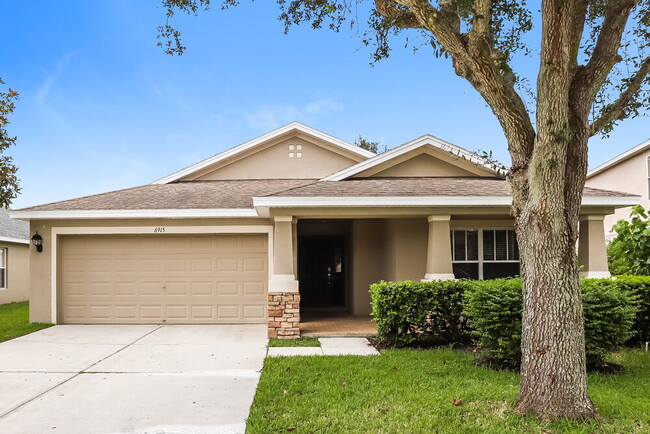 property at 6915 Runner Oak Dr