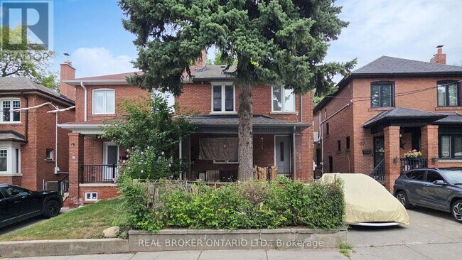 property at 32 Allenvale Ave