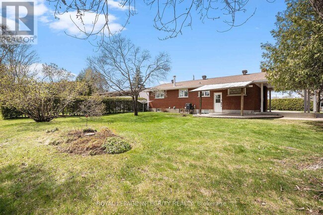 property at 19 Sherry Ln