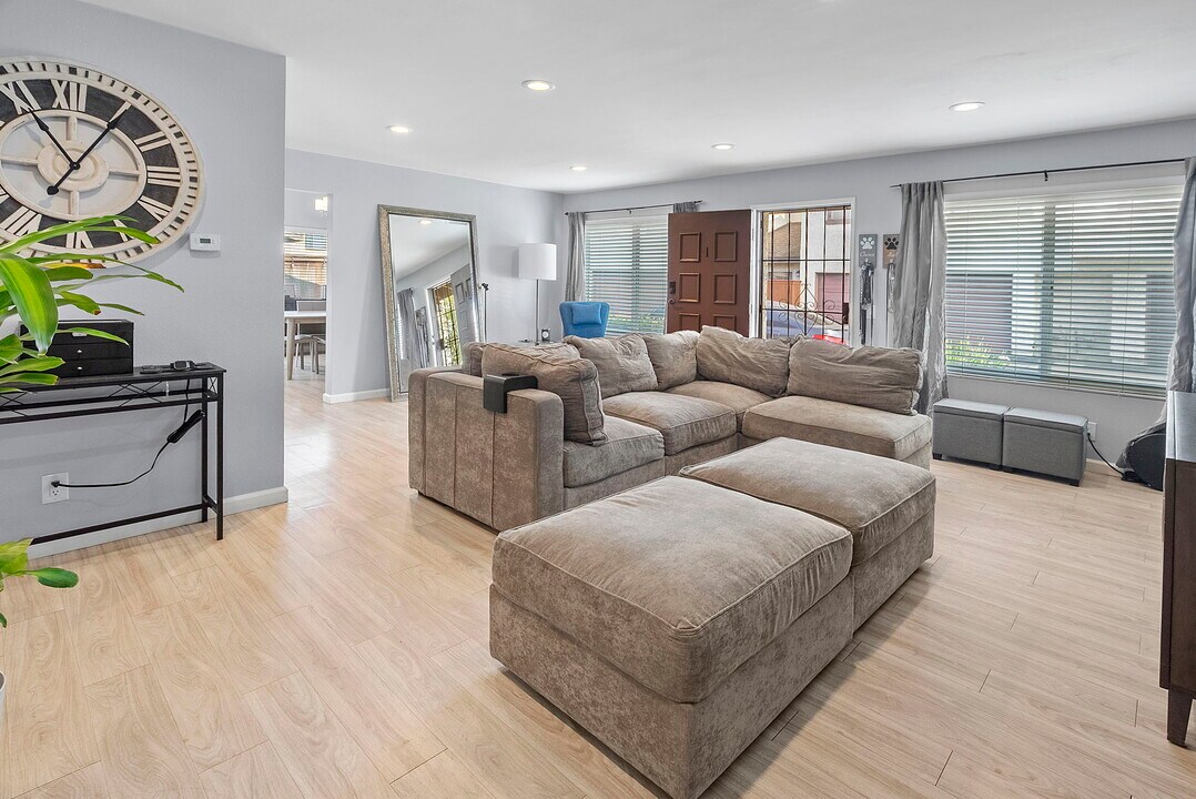 22331 Harbor Ridge Ln in Torrance, CA - Building Photo